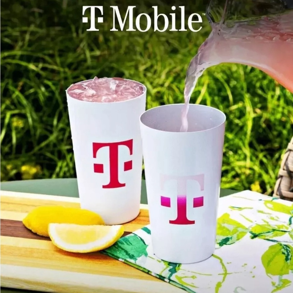 Brand New 2024 Collectible T-Mobile Phones Aluminum Color-Changing Tumbler Cup 2